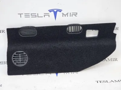 Пластик салона Tesla Model 3 2024