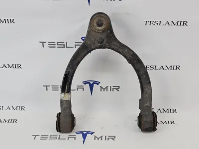 Рычаг верхний передний (подкова) левый Tesla Model 3 2024