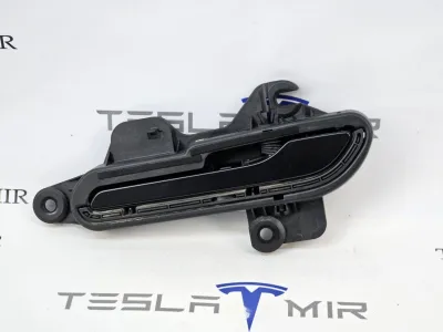Ручка наружная двери левой Tesla Model 3 2024