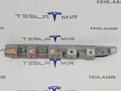 Часть кузова (вырезанный элемент) Tesla Model X 2018