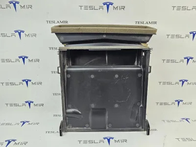 Корпус воздушногo фильтра Tesla Model S 2022 — фото 2