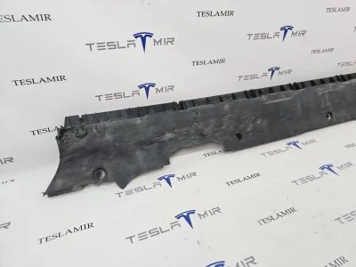 Накладка на порог правая Tesla Model Y 2022 — фото 2