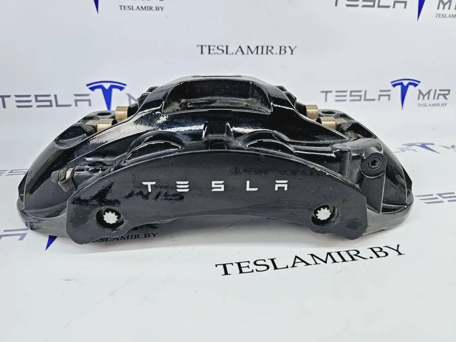 Суппорт тормозной передний левый Tesla Model S 2022 — фото 1