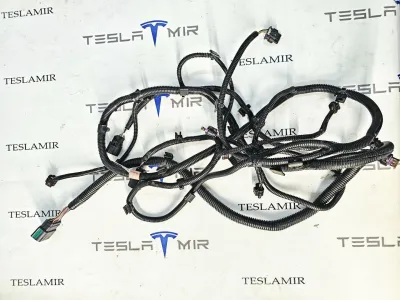 Электропроводка бампера переднего Tesla Model S 2015