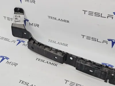 Кронштейн крепления бампера (центральный) задний Tesla Model 3 2023 — фото 2