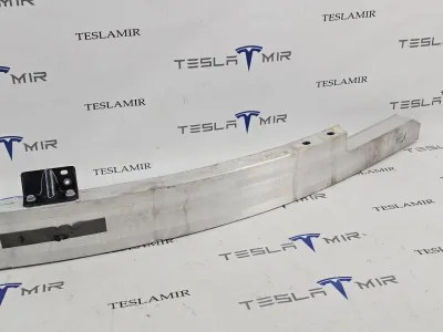 Усилитель переднего бампера верхний Tesla Model 3 2023 — фото 3