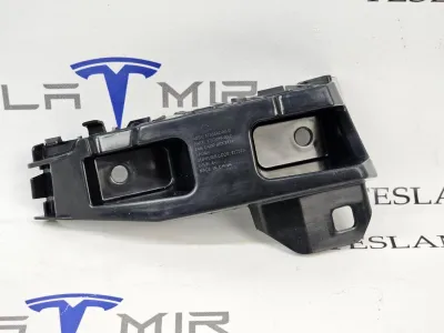 Кронштейн крепления фонаря левый Tesla Model 3 2024