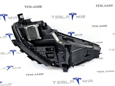 Фара правая Tesla Model 3 2022 — фото 3