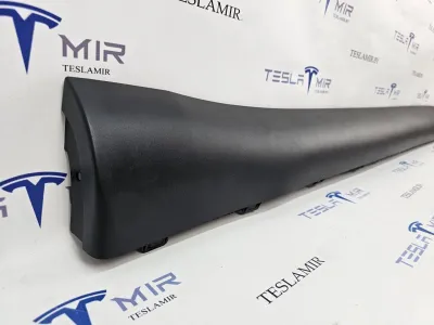 Накладка на порог левая Tesla Model Y 2021 — фото 2