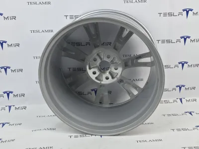 Диск Tesla Model Y 2020 — фото 3