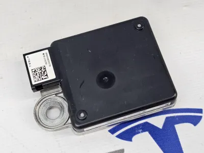 Радар Tesla Model 3 2024