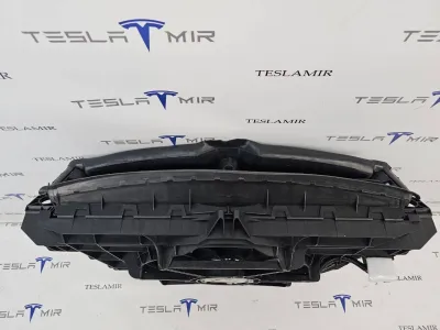 Кассета радиаторов Tesla Model 3 2022 — фото 8