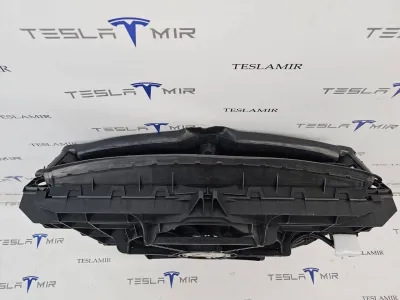 Кассета радиаторов Tesla Model 3 2022 — фото 8