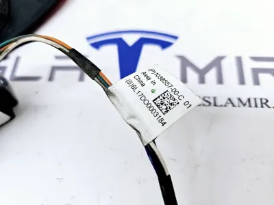 Люк порта зарядки с электроприводом в сборе Tesla Model S 2017 — фото 4