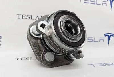 Ступица передняя Tesla Model 3 2022