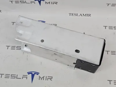 Удлинитель лонжерона (клык) правый Tesla Model 3 2025 — фото 2