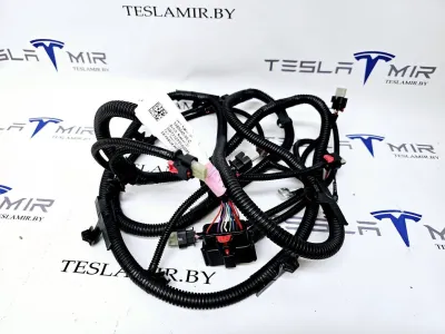 Электропроводка бампера переднего Tesla Model Y 2021 — фото 2
