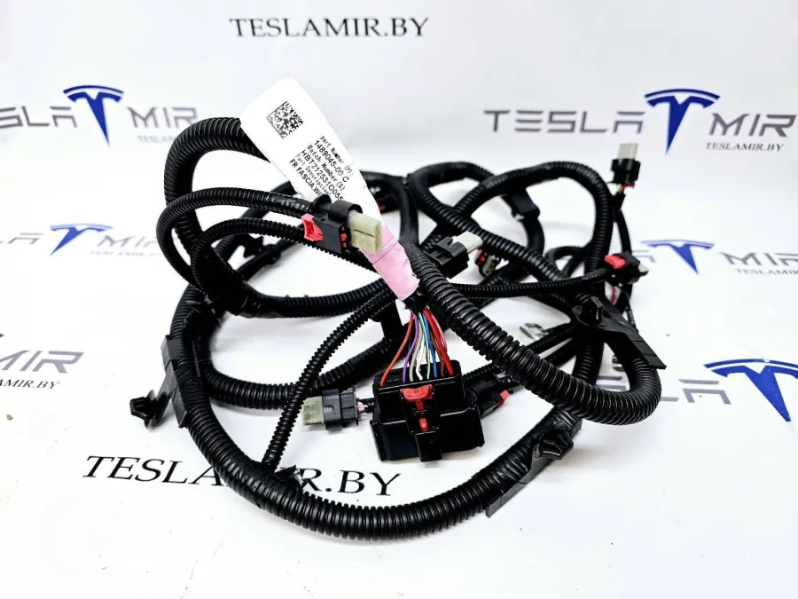 Электропроводка бампера переднего Tesla Model Y 2021 — фото 1