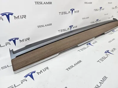 Декоративная накладка центральной консоли Tesla Model 3 2023 — фото 2