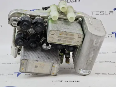 Тепловой насос Tesla Model Y 2022 — фото 7