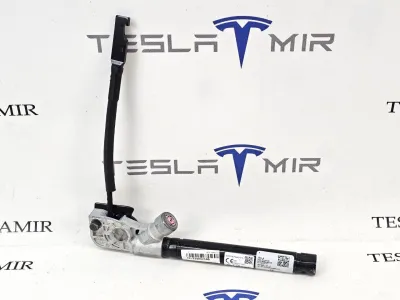 Пиропатрон ремня безопасности левый нижний Tesla Model 3 2024