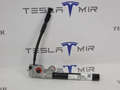 Пиропатрон ремня безопасности левый нижний Tesla Model Y 2025