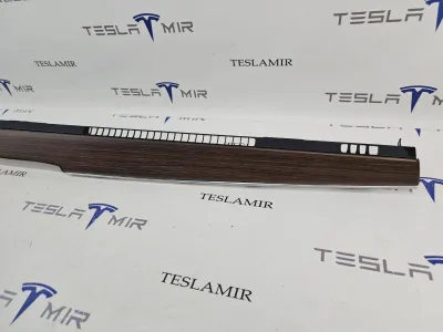 Декоративная накладка центральной консоли Tesla Model S 2022 — фото 4