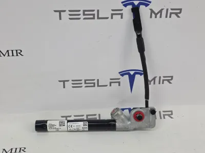 Пиропатрон ремня безопасности правый нижний Tesla Model Y 2025