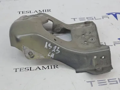 Кронштейн крыла левый Tesla Model Y 2022 — фото 4