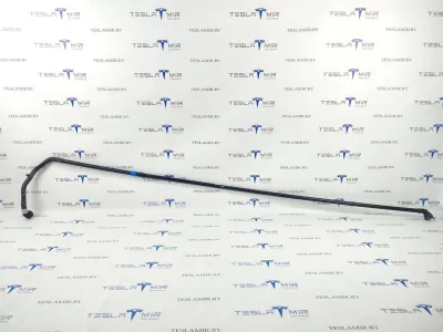 Патрубок системы охлаждения пластиковый Tesla Model Y 2021