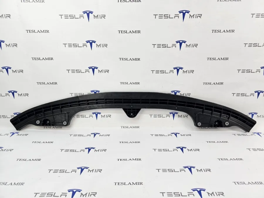 Усилитель переднего бампера нижний Tesla Model Y 2025 — фото 1