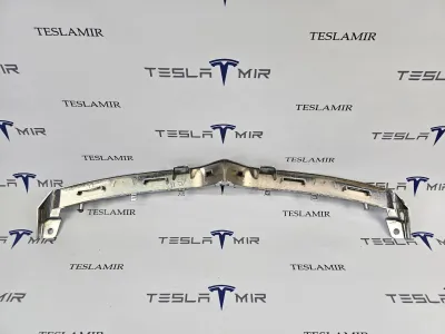 Накладка V-образная декоративная переднего гриля (птичка) Tesla Model S 2018 — фото 6