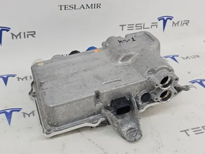 Джаншен бокс Tesla Model S 2018 — фото 2
