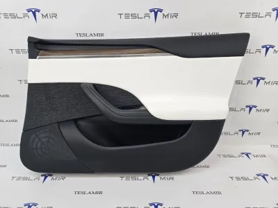 Обшивка двери передней правой Tesla Model S 2022