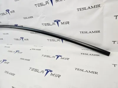 Молдинг кузова боковой наружный верхний левый Tesla Model 3 2024 — фото 3