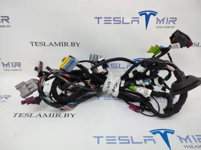 Электропроводка двери передняя левая Tesla Model S 2017