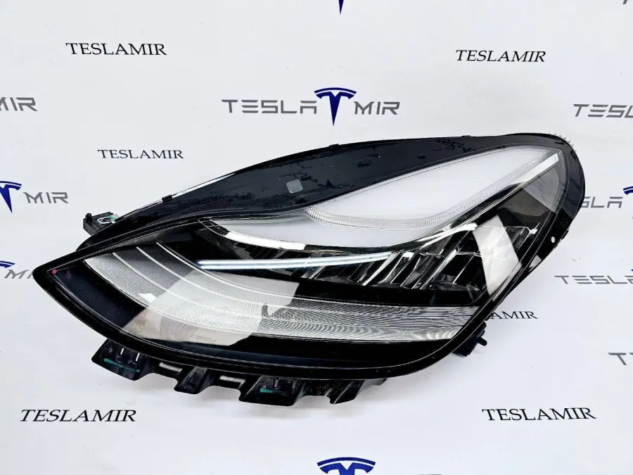 Фара левая Tesla Model 3 2020 — фото 1