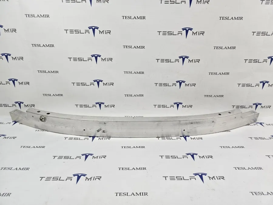 Усилитель переднего бампера верхний Tesla Model Y 2025 — фото 1