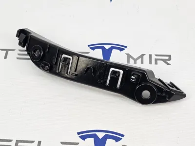 Кронштейн крепления бампера переднего правый Tesla Model Y 2025