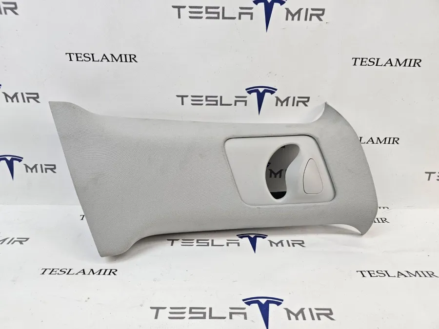Накладка стойки B внутренняя правая верхняя Tesla Model Y 2024 — фото 1
