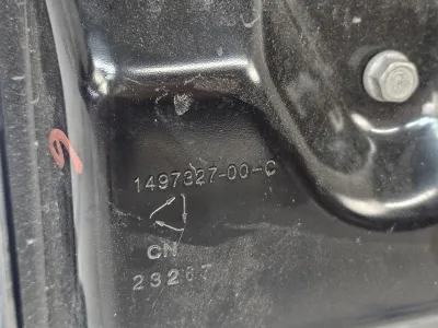 Блок управления BCM (бортовой сети) (Body Control Module) Боди Tesla Model Y 2024 — фото 2