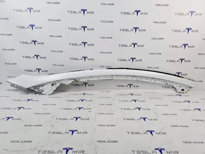 Часть кузова (вырезанный элемент) Tesla Model X 2018
