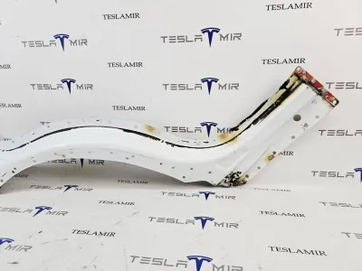 Часть кузова (вырезанный элемент) Tesla Model X 2018 — фото 3