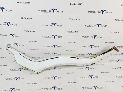 Часть кузова (вырезанный элемент) Tesla Model X 2018 — фото 4