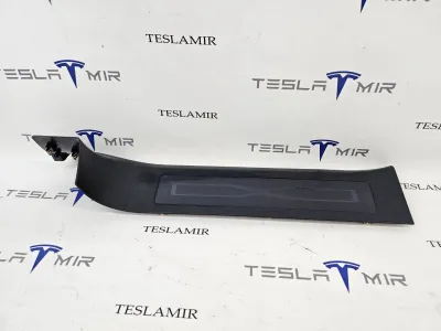 Накладка стойки B внутренняя левая нижняя Tesla Model X 2018 — фото 2